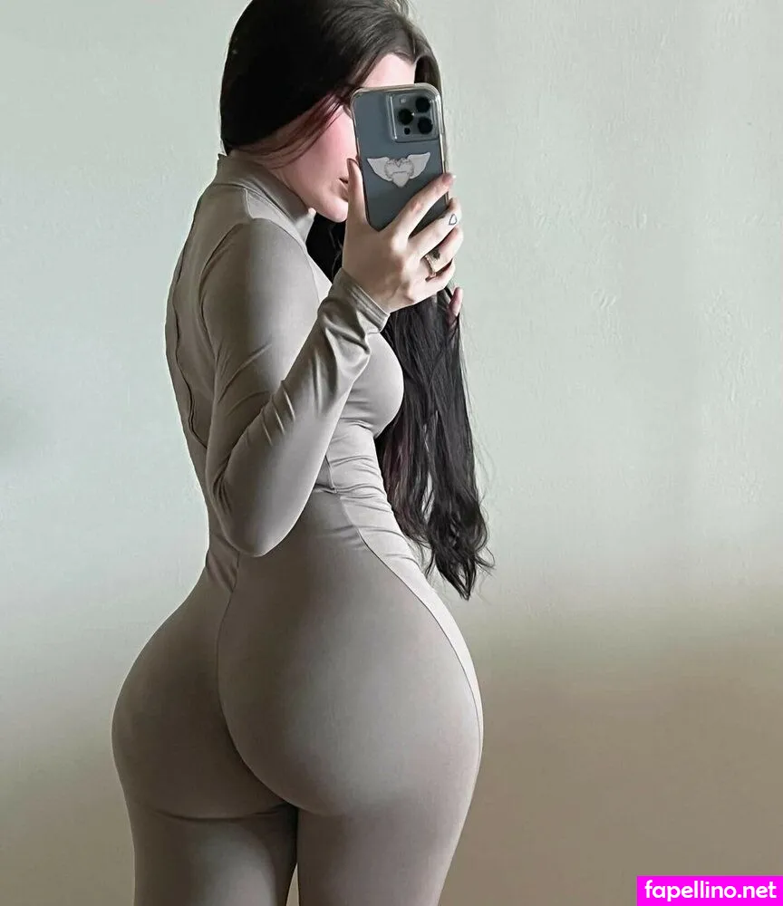 imnikkiskies, nikkiskies Nude Leaked OnlyFans Photo #AfQi6sH931