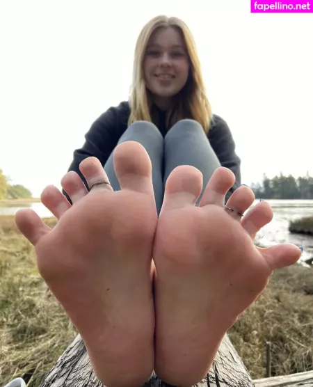 Nikkisoless OnlyFans Thumbnail #c3hzuRmOQh