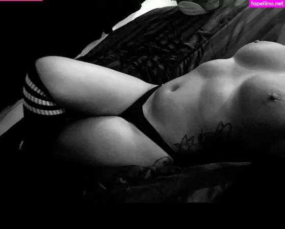 Nikkiwaters OnlyFans Thumbnail #ziigxWFJIs