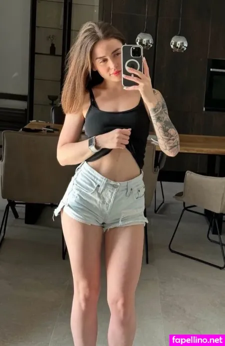 Nikky Dandeli OnlyFans Thumbnail #OFABqWOX22