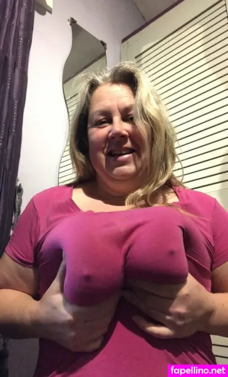 Nikkyfreenylee OnlyFans Thumbnail #6kTrotIVwk