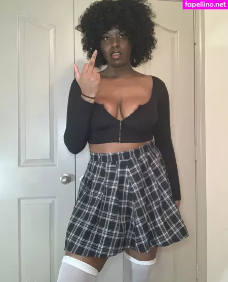 Nikkynyxx OnlyFans Thumbnail #FKKiJ6BNbt
