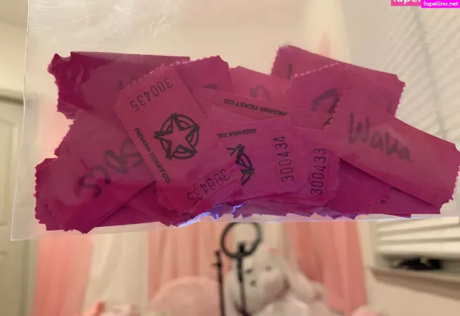 Nikkynyxx OnlyFans Thumbnail #tZSWEnJ0gS