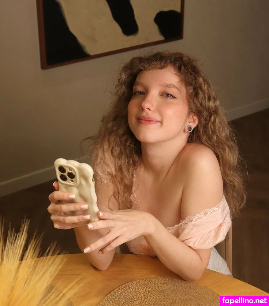 niko_niko_ni, niko_niko_ni_ni Nude Leaked OnlyFans Photo #T1T8HgEfBD