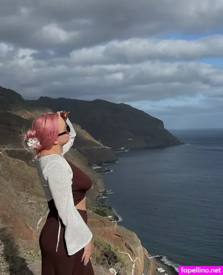 Nikol Voda OnlyFans Thumbnail #IKWQTdH4bR