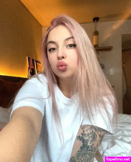 Nikol Voda OnlyFans Thumbnail #TwVD0mMBjU