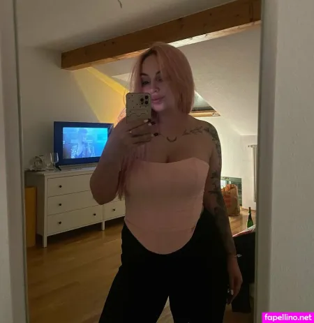 Nikol Voda OnlyFans Thumbnail #VVFSiPSgKB