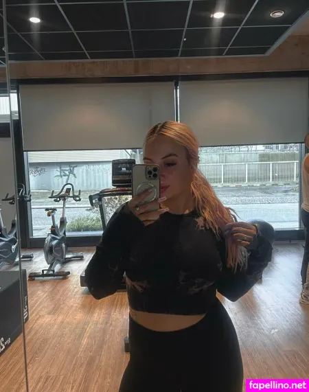 Nikol Voda OnlyFans Thumbnail #eC8849bSSC