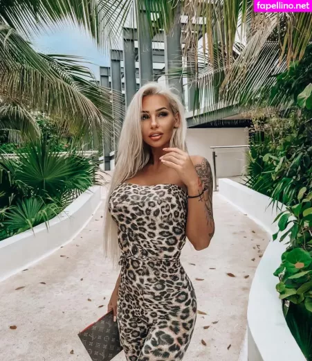 Nikola Rihova OnlyFans Thumbnail #p6u8i0L80i
