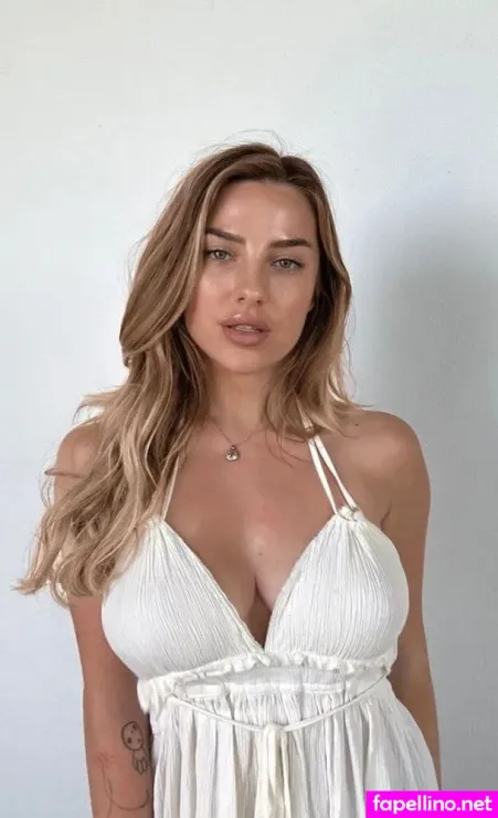 Nikoleta Milenova Main Profile Photo