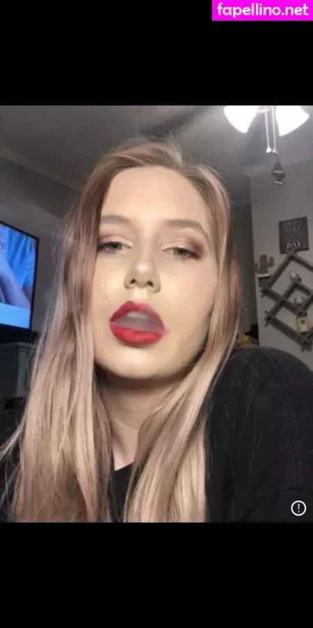 Nikoletlarie OnlyFans Thumbnail #PkjOrHFoJR