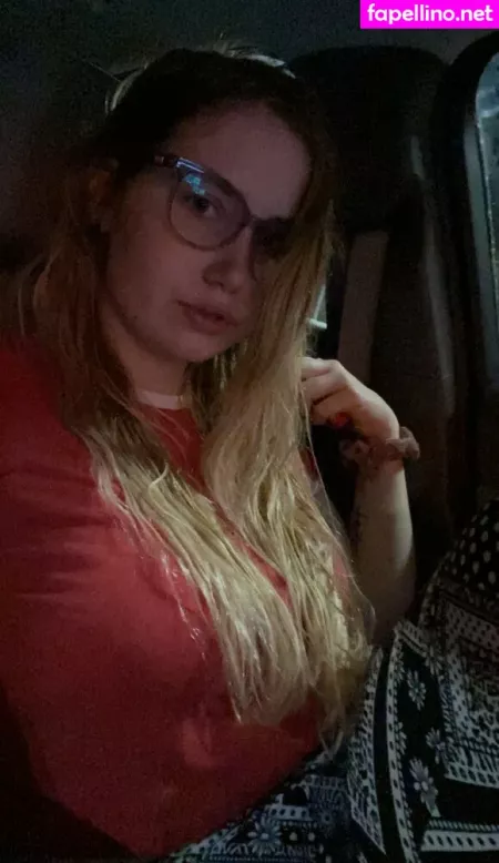 Nikoletlarie OnlyFans Thumbnail #mGZL5Nxegi