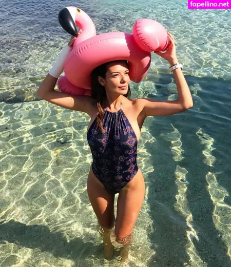 Nikoletta Ralli OnlyFans Thumbnail #f4ytGtpUfa