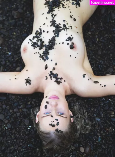 Nikoline Vibe OnlyFans Thumbnail #WXxneXKCAZ