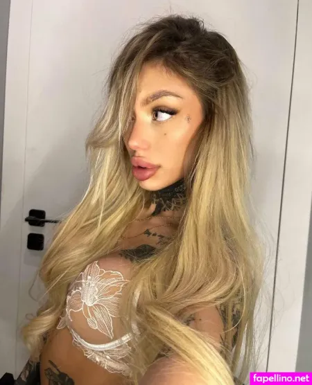 Nikolnatu OnlyFans Thumbnail #kaCfJBmXGX