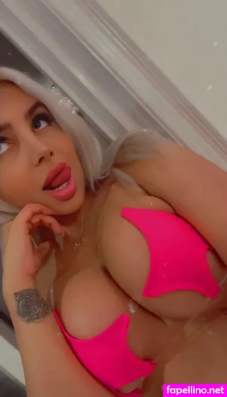 Nikou OnlyFans Thumbnail #J3fmVHgfeW