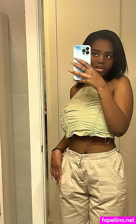 Niky Nikole OnlyFans Thumbnail #f983wNcj1h