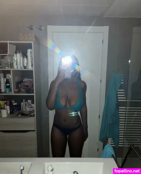 Niky Nikole OnlyFans Thumbnail #rLny7b24Ni