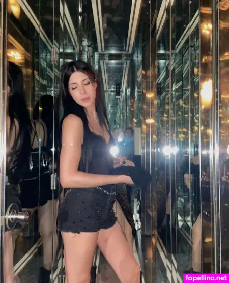 Nikycerini OnlyFans Thumbnail #40C4Mdp2ek