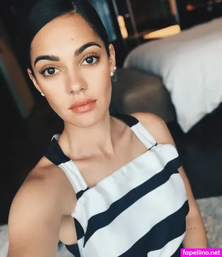 Nilam Farooq OnlyFans Thumbnail #2wJzvTtloP