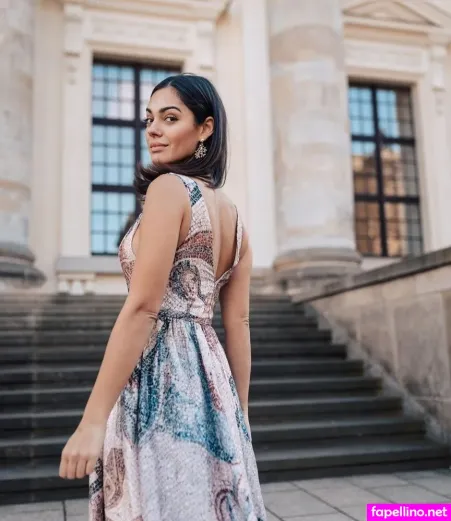 Nilam Farooq OnlyFans Thumbnail #ErBz05eVdA