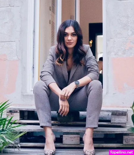 Nilam Farooq OnlyFans Thumbnail #YtLSP36oCR