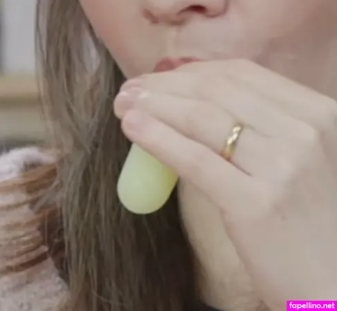 Nilce Moretto OnlyFans Thumbnail #mECDLK4A94