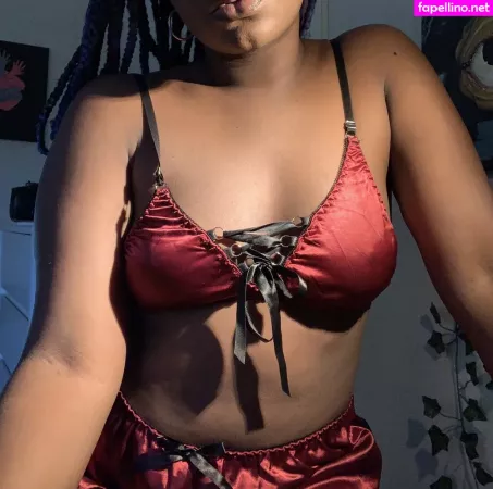 Nillalena OnlyFans Thumbnail #1XFe1HkrVx