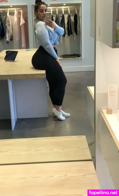 Niloo24 OnlyFans Thumbnail #mTiuRi8PY3