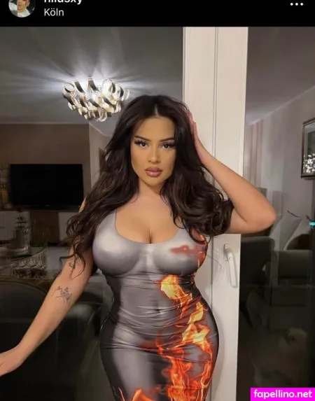 Nilufarsra Nilusxy OnlyFans Thumbnail #GUXRfMshEV