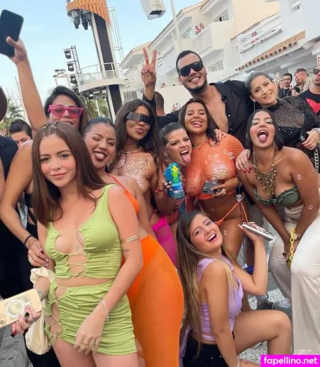 Nilufarsra OnlyFans Thumbnail #C7Svt5ZQ6E