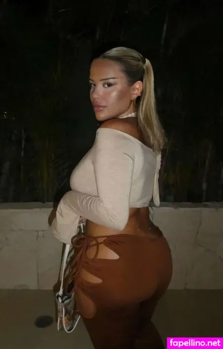 Nilufarsra OnlyFans Thumbnail #e9MgL0gNCm