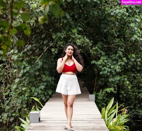 Nimesha Jayarathne OnlyFans Thumbnail #NXvNXpWbQ3