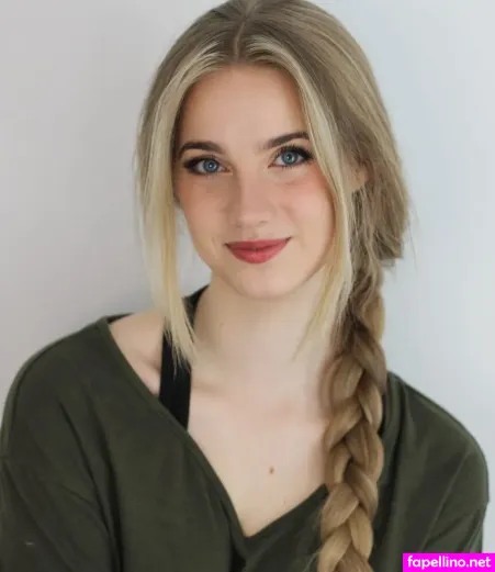 Nimuena OnlyFans Thumbnail #s9da4sHtlE