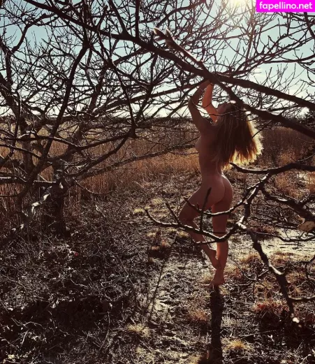 Nina Agdal 1 OnlyFans Thumbnail #hyVGaMRcWe