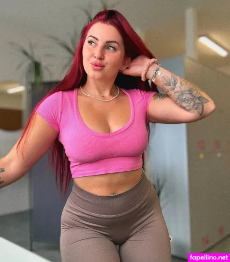 Nina Buettner Fit OnlyFans Thumbnail #46dbjWKhxh