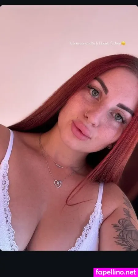 Nina Buettner Fit OnlyFans Thumbnail #AiboTDmVn1