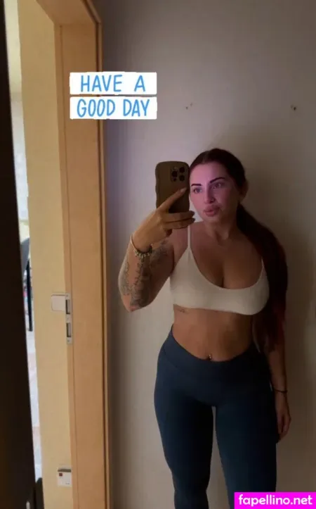Nina Buettner Fit OnlyFans Thumbnail #WYTdhfljLb