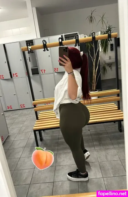 Nina Buettner Fit OnlyFans Thumbnail #gJ95Vy8s3W