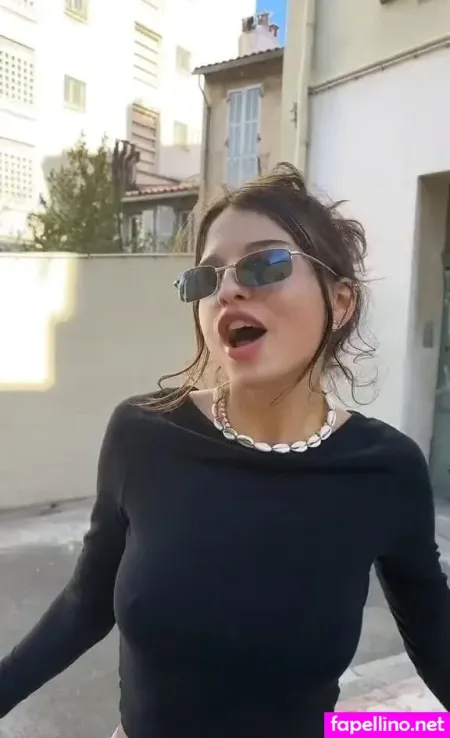 Nina Chuba OnlyFans Thumbnail #EEjFmx2E3y