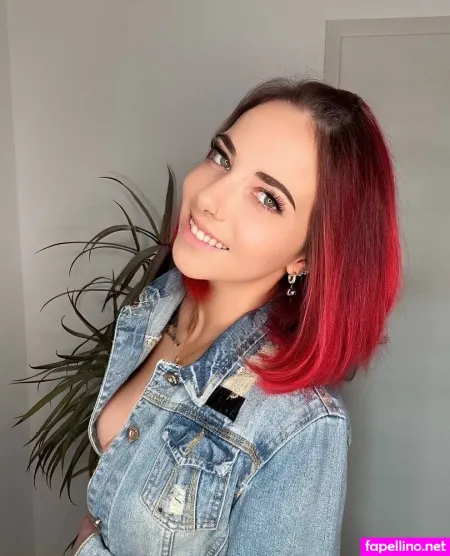 Nina Devil OnlyFans Thumbnail #mHKK2RqNnB