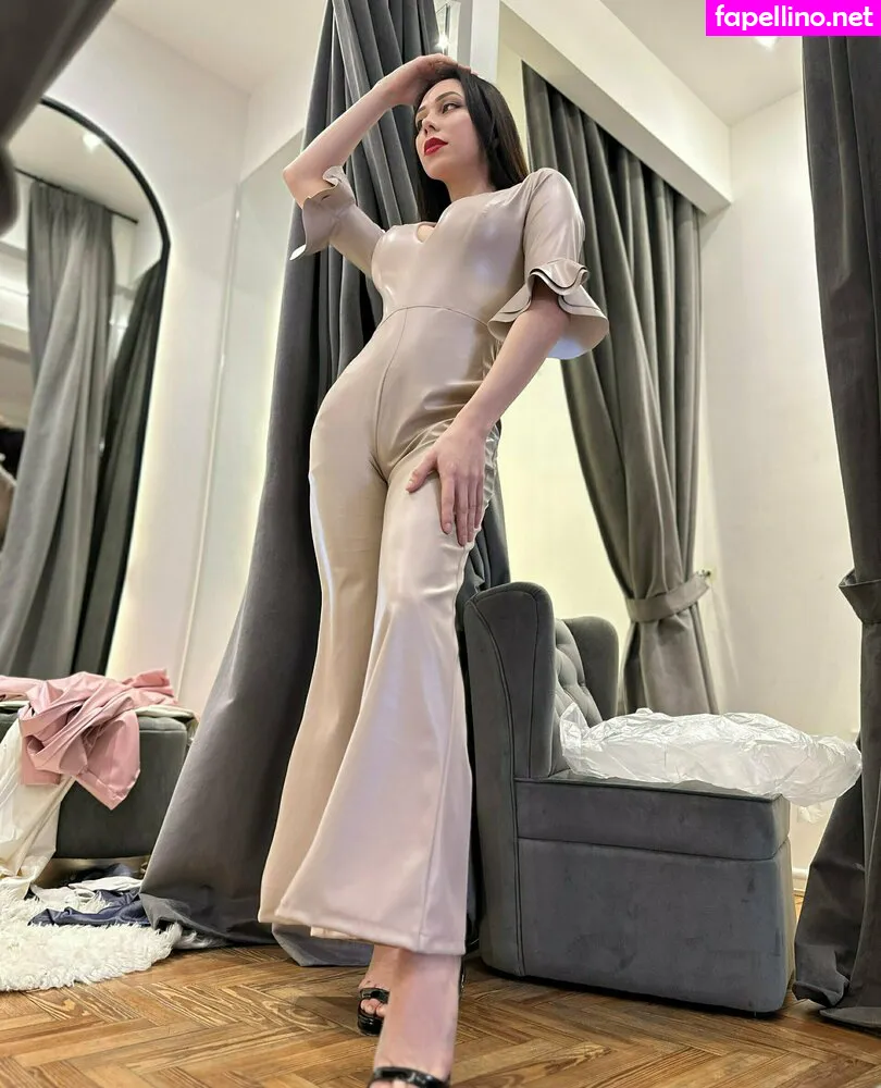 _ninadoll_, nina.doll.ts Nude Leaked OnlyFans Photo #8gQ4VMM2wA