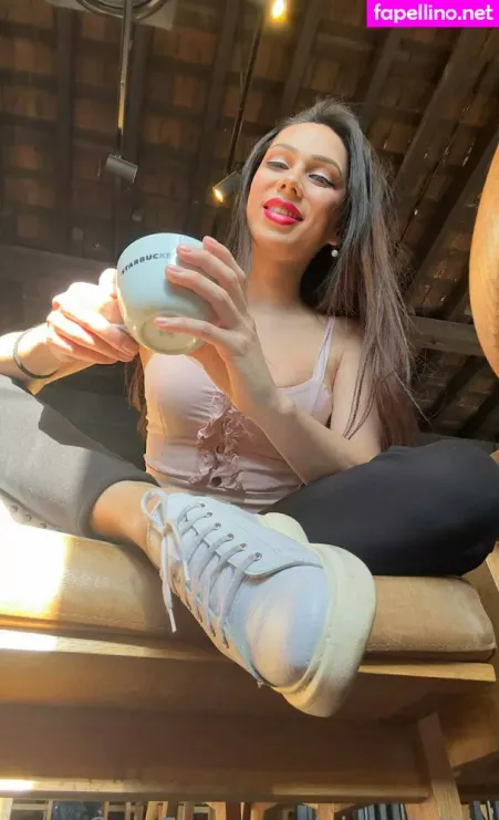 Nina Doll Ts OnlyFans Thumbnail #CARWSNJNmb