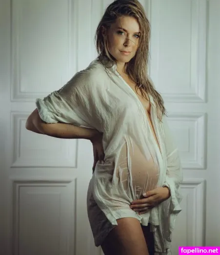 Nina Ensmann OnlyFans Thumbnail #NdJBGhjXv3