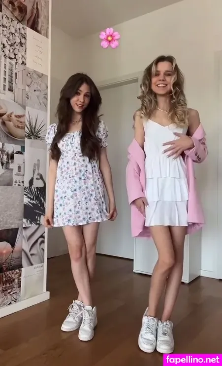 Nina Flash OnlyFans Thumbnail #U5uAK3XU4H