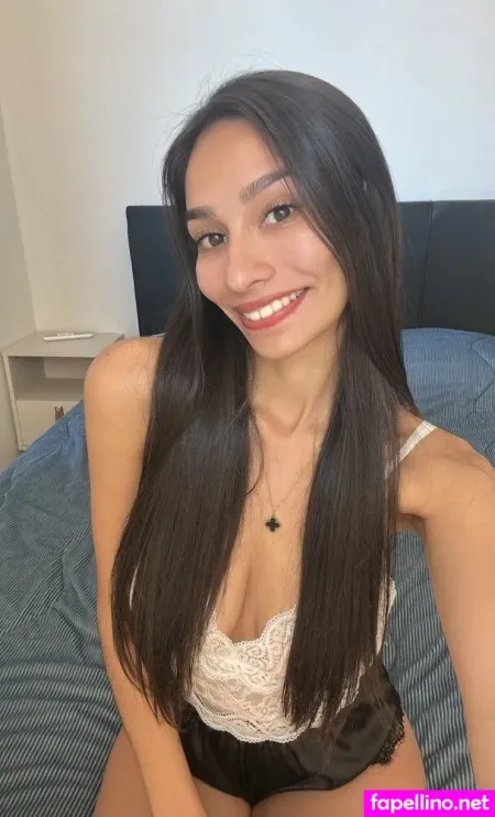 Nina Fox 1 OnlyFans Thumbnail #us2wXPNPJJ