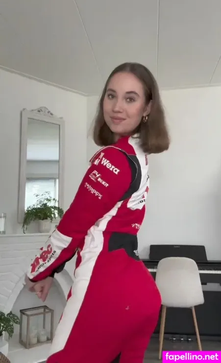 Nina Gademan Main Profile Photo