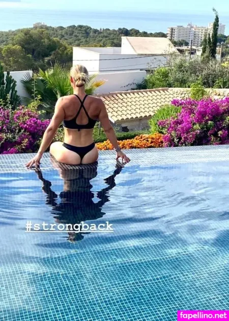 Nina Heinemann OnlyFans Thumbnail #qliV8DluOy