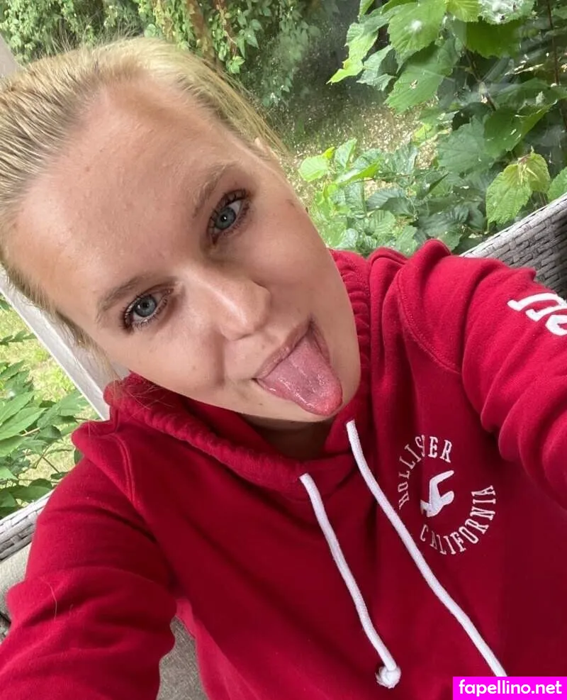ninakoenig_, ninasmumlife_ Nude Leaked OnlyFans Photo #40KcQ5Gh7v