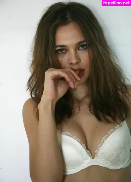 Nina Kraviz OnlyFans Thumbnail #LXwAYakG95